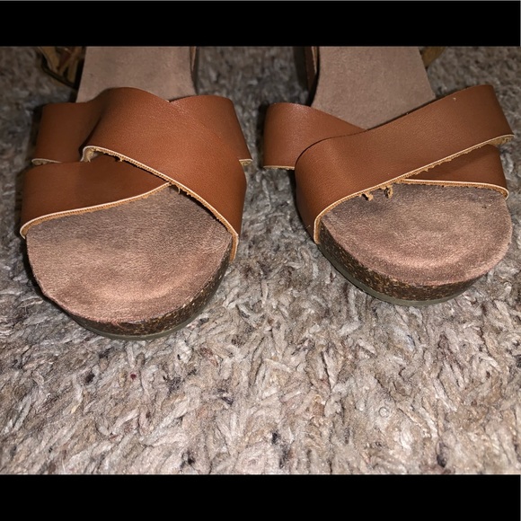 Brown Heel (Wedge) - Picture 6 of 6